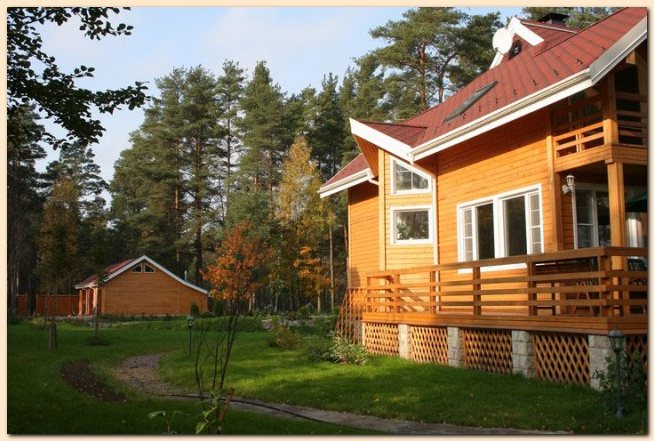 Log houses. Self Wooden Wooden houses. Building Timber Wooden houses. Introduction Wooden Wooden houses